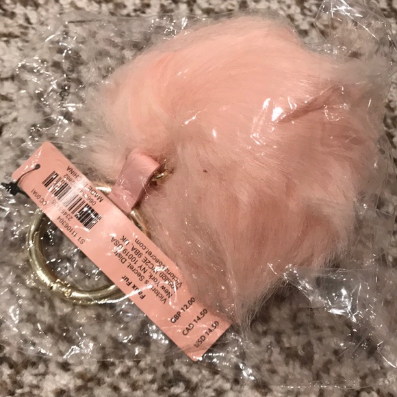 Victoria's Secret Fur Key Chain - Picture 2 of 2